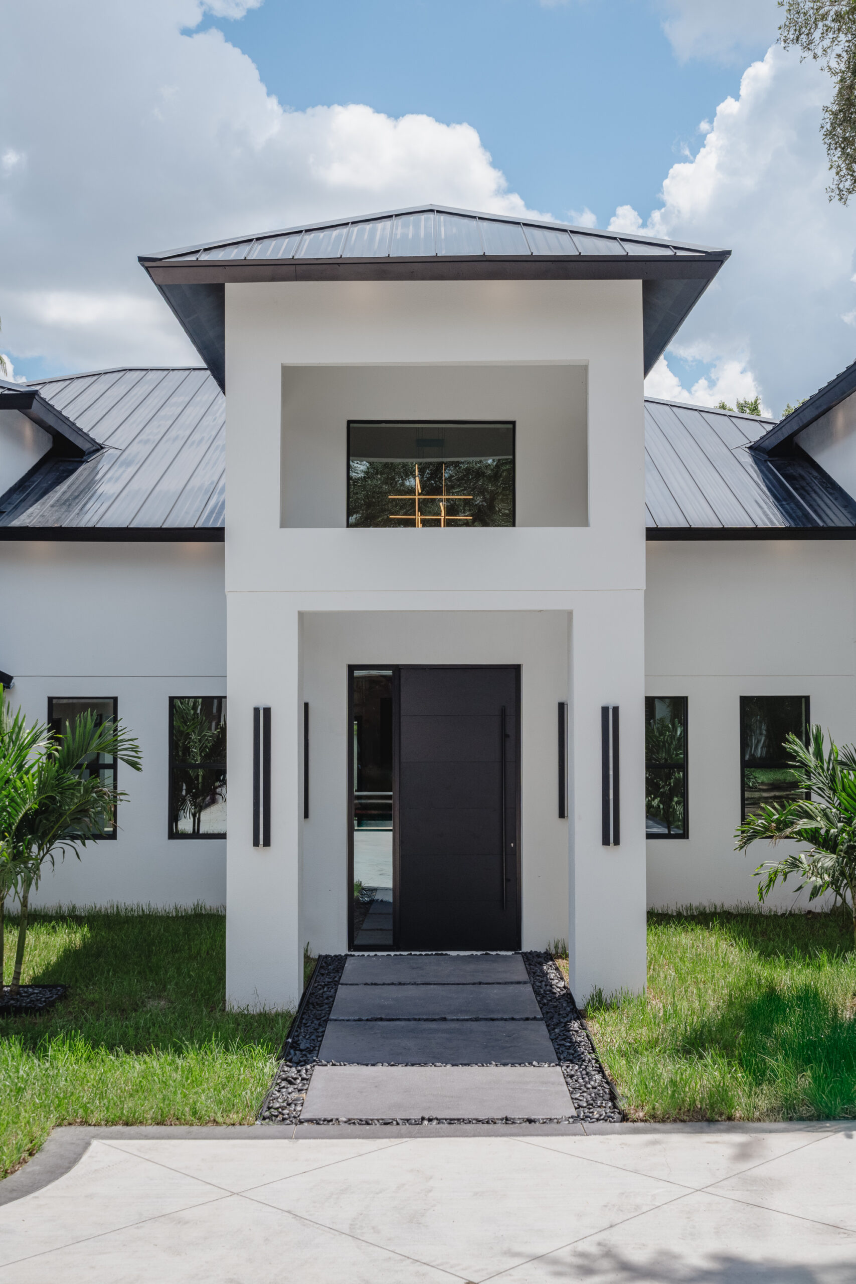 Carrolwood Lakefront/Waterfront Custom